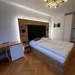 Radost Guest house 3*