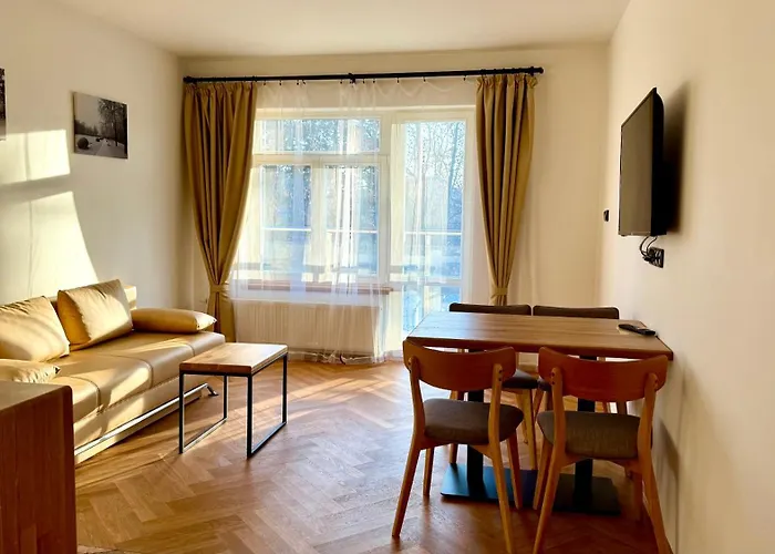 招待所 罗多斯特旅馆 波杰布拉迪