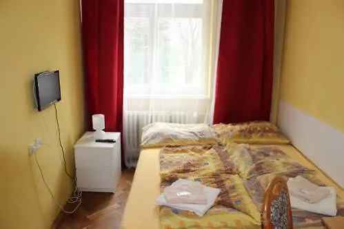 招待所 罗多斯特旅馆 3*